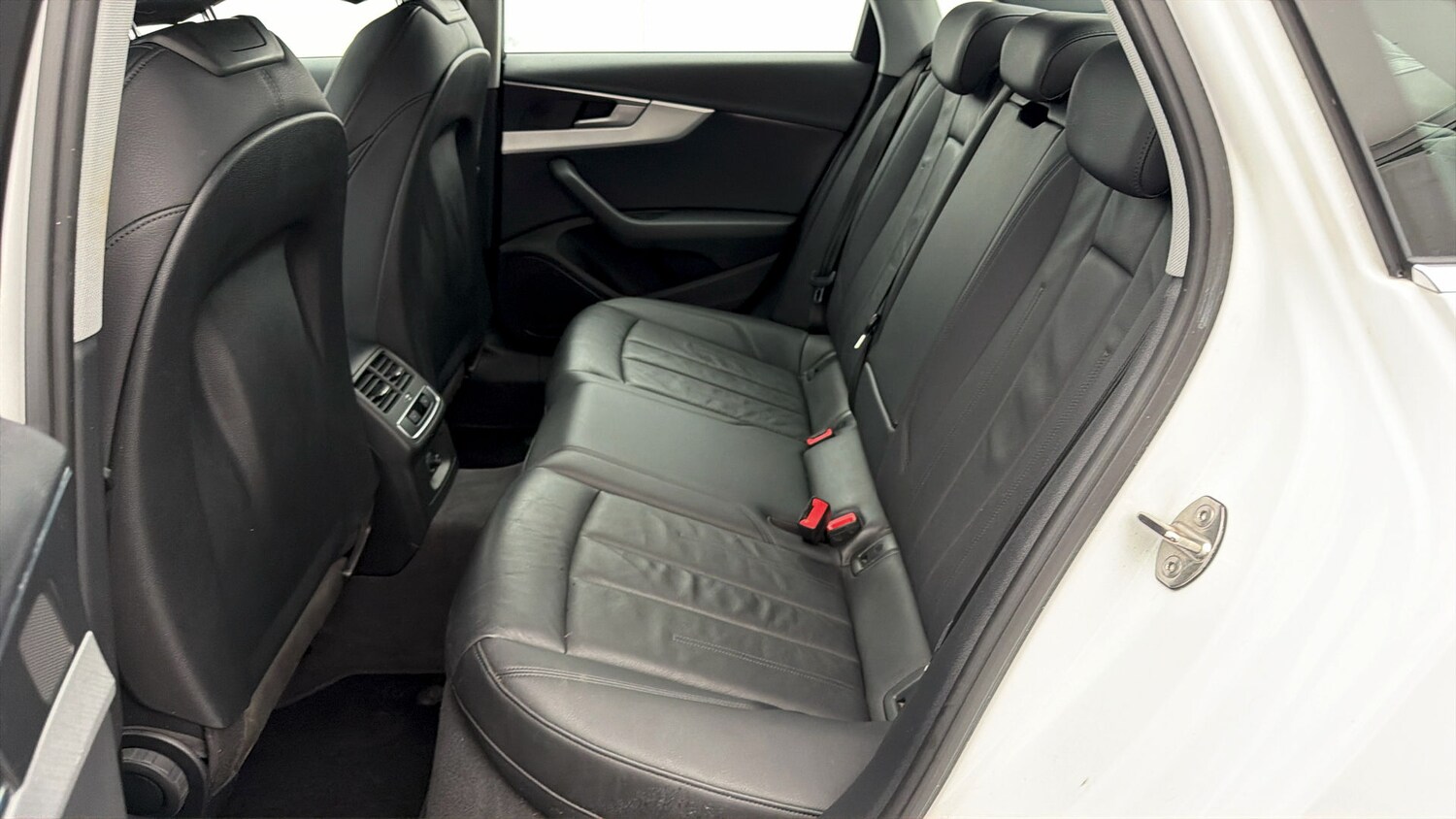 Used Audi A4 2019 for sale - 77931443: Photo 15