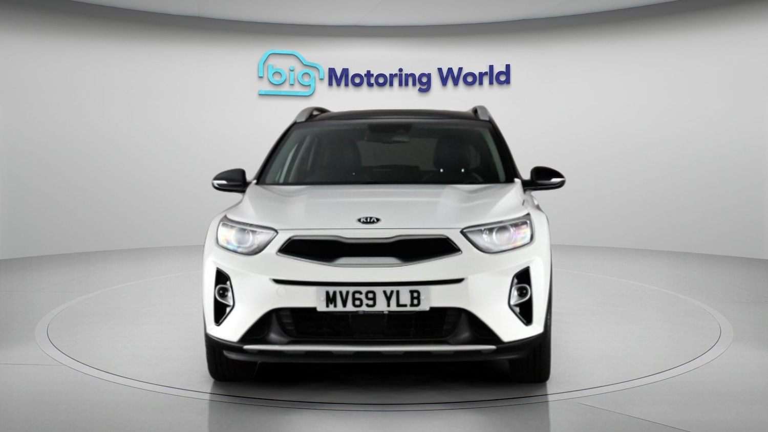 Used Kia Stonic 2019 for sale - 77778932: Photo 2