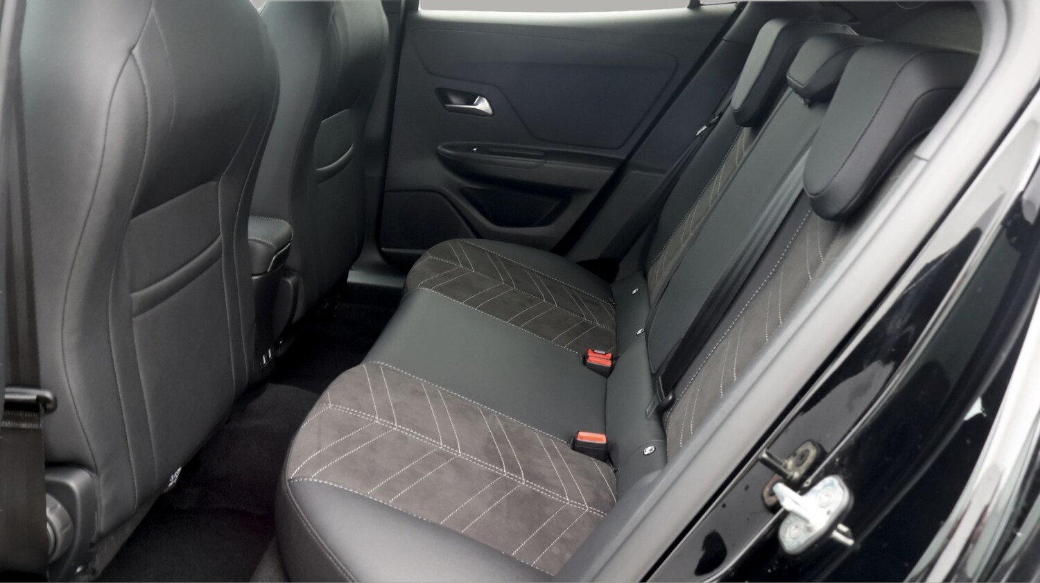 Used Vauxhall Mokka 2023 for sale - 77650131: Photo 16