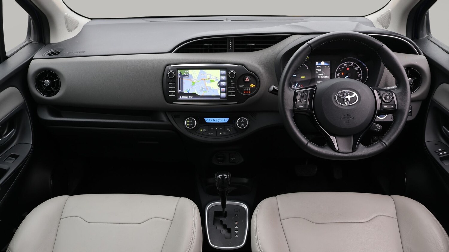 Used Toyota Yaris 2019 for sale - 77354206: Photo 13