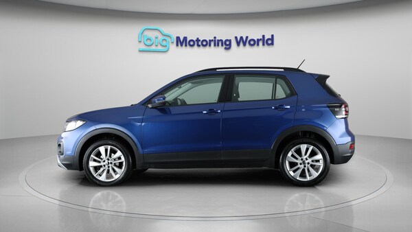 Used Volkswagen T-Cross 2022 for sale - 75990936: Photo 4