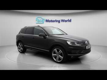 Used Volkswagen Touareg 2017 for sale - 75040946: Photo