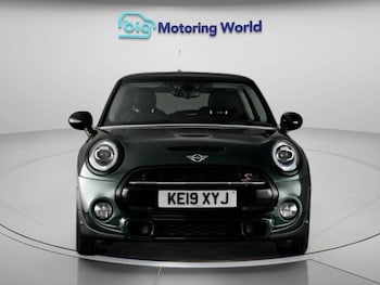 Used MINI Hatch 2019 for sale - 79616697: Photo