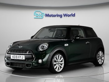 Used MINI Hatch 2019 for sale - 79616697: Photo