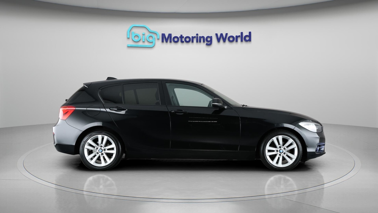 Used BMW 1 Series 2018 for sale - 76370914: Photo 9