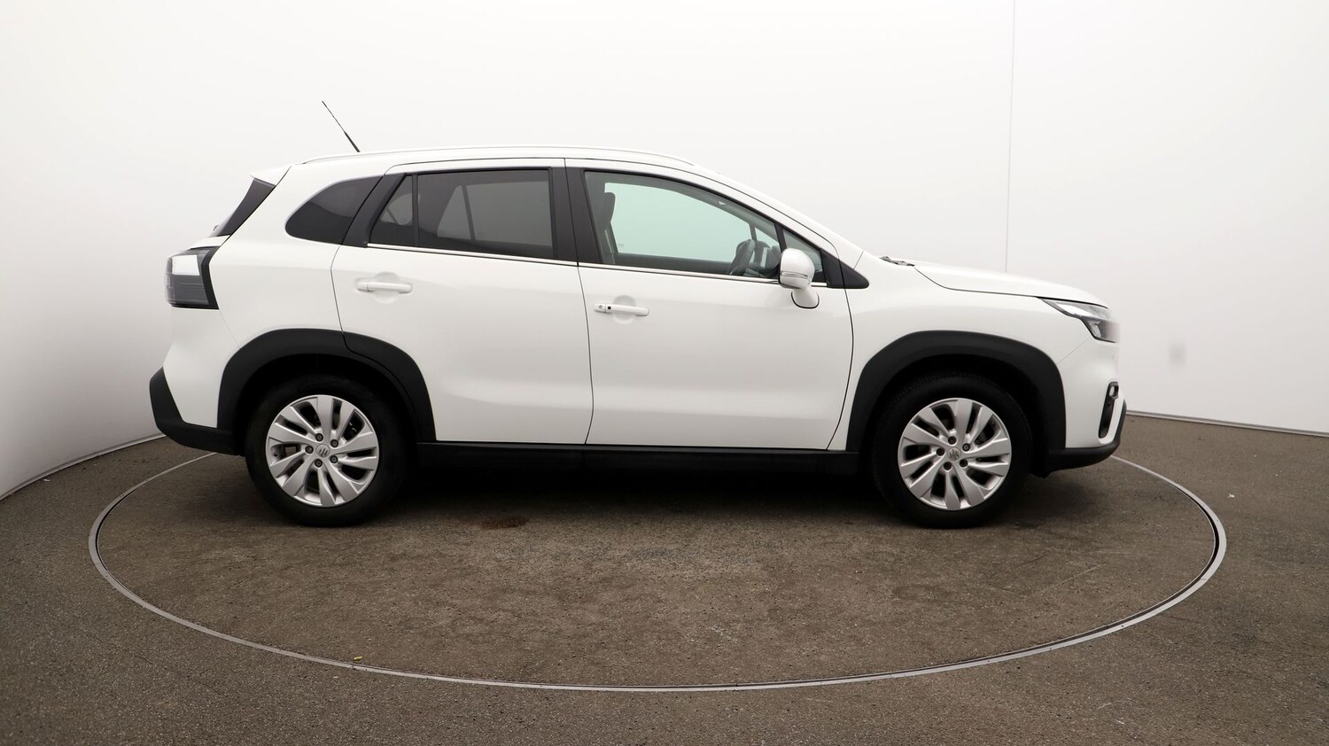Used Suzuki SX4 S-Cross for sale - 76815427: Photo 39