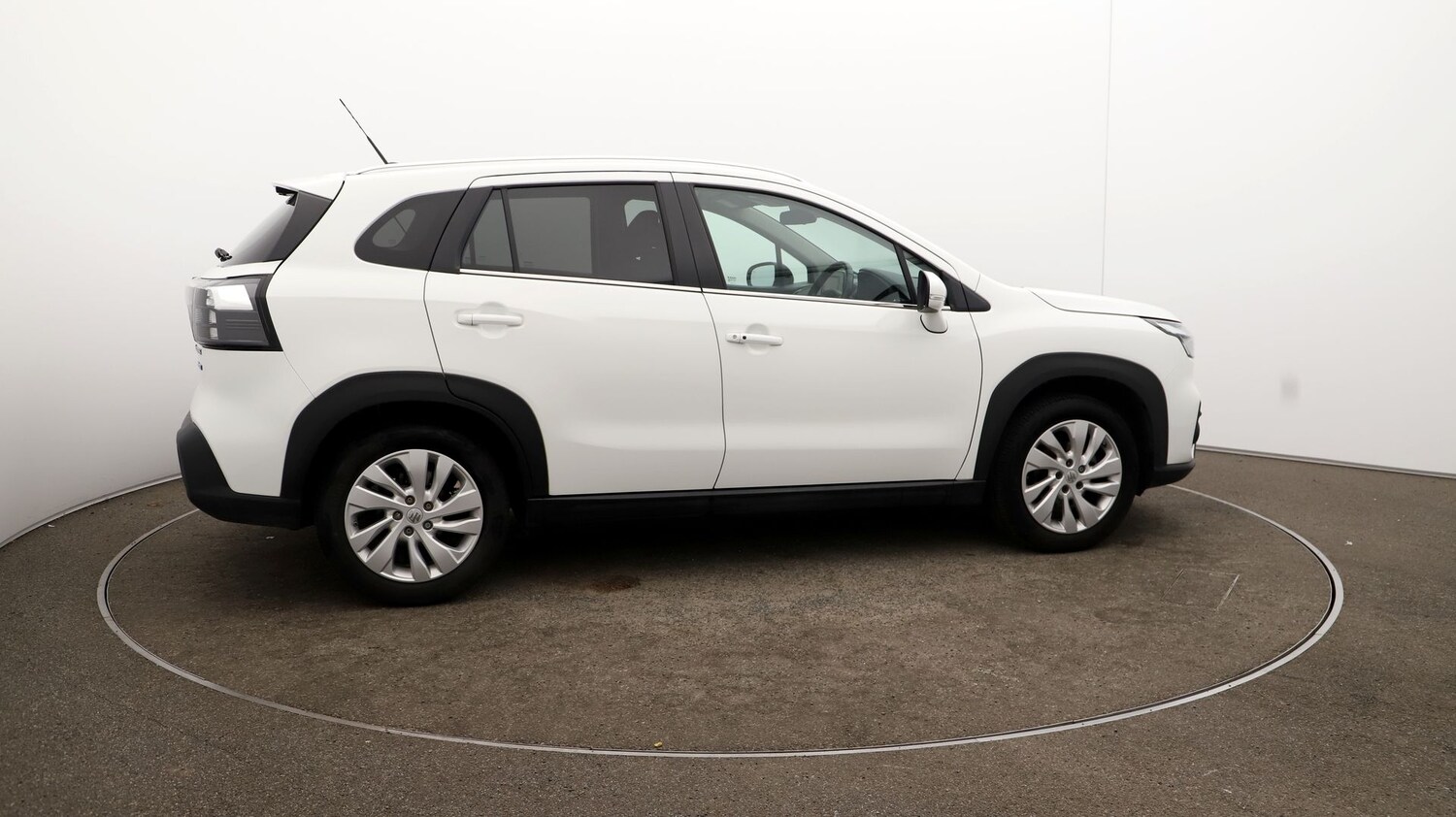 Used Suzuki SX4 S-Cross for sale - 76815427: Photo 43