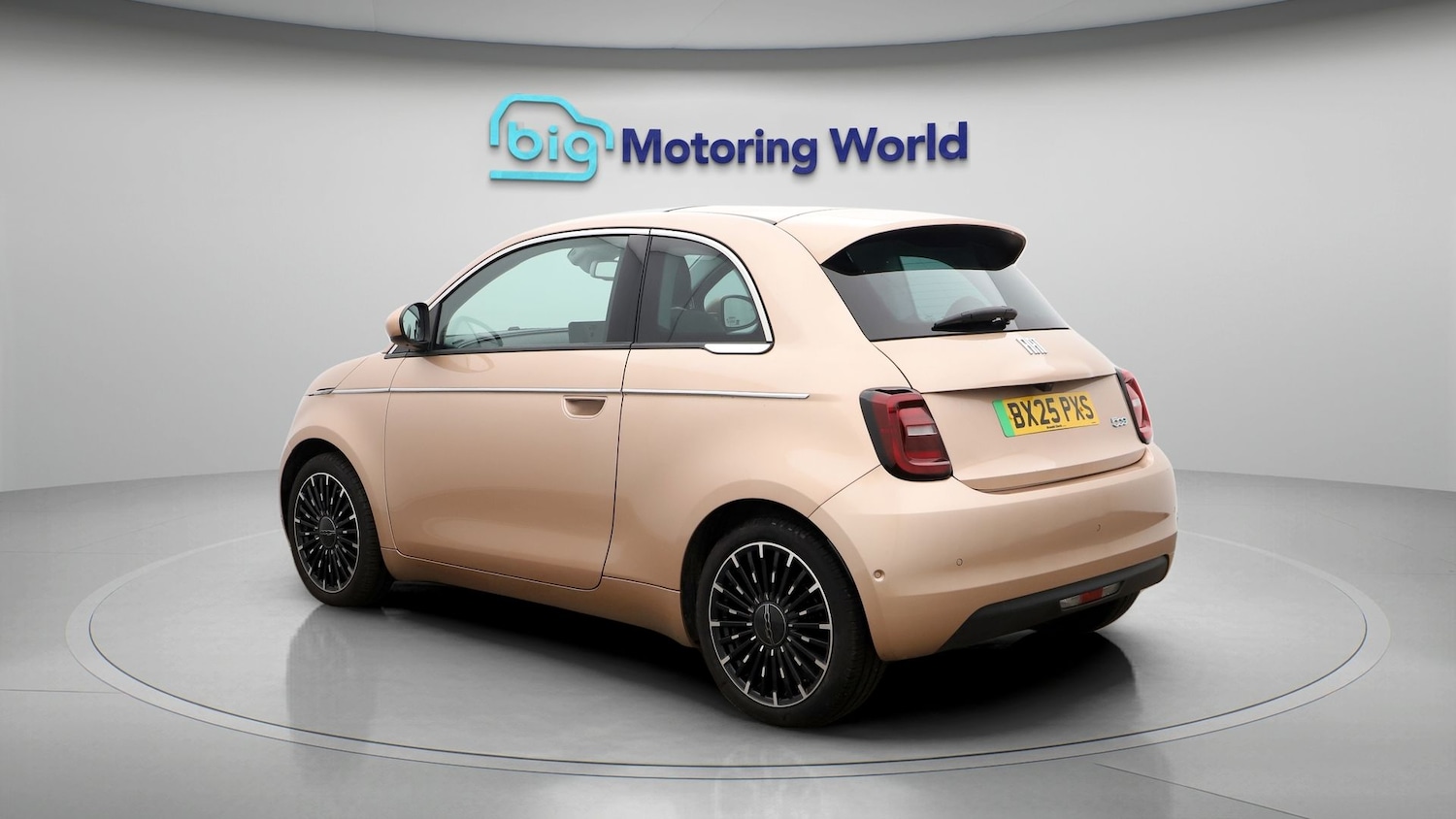 Used Fiat 500 2025 for sale - 77449003: Photo 5