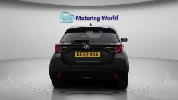Used Toyota Yaris 2022 for sale - 75102885: Photo 7