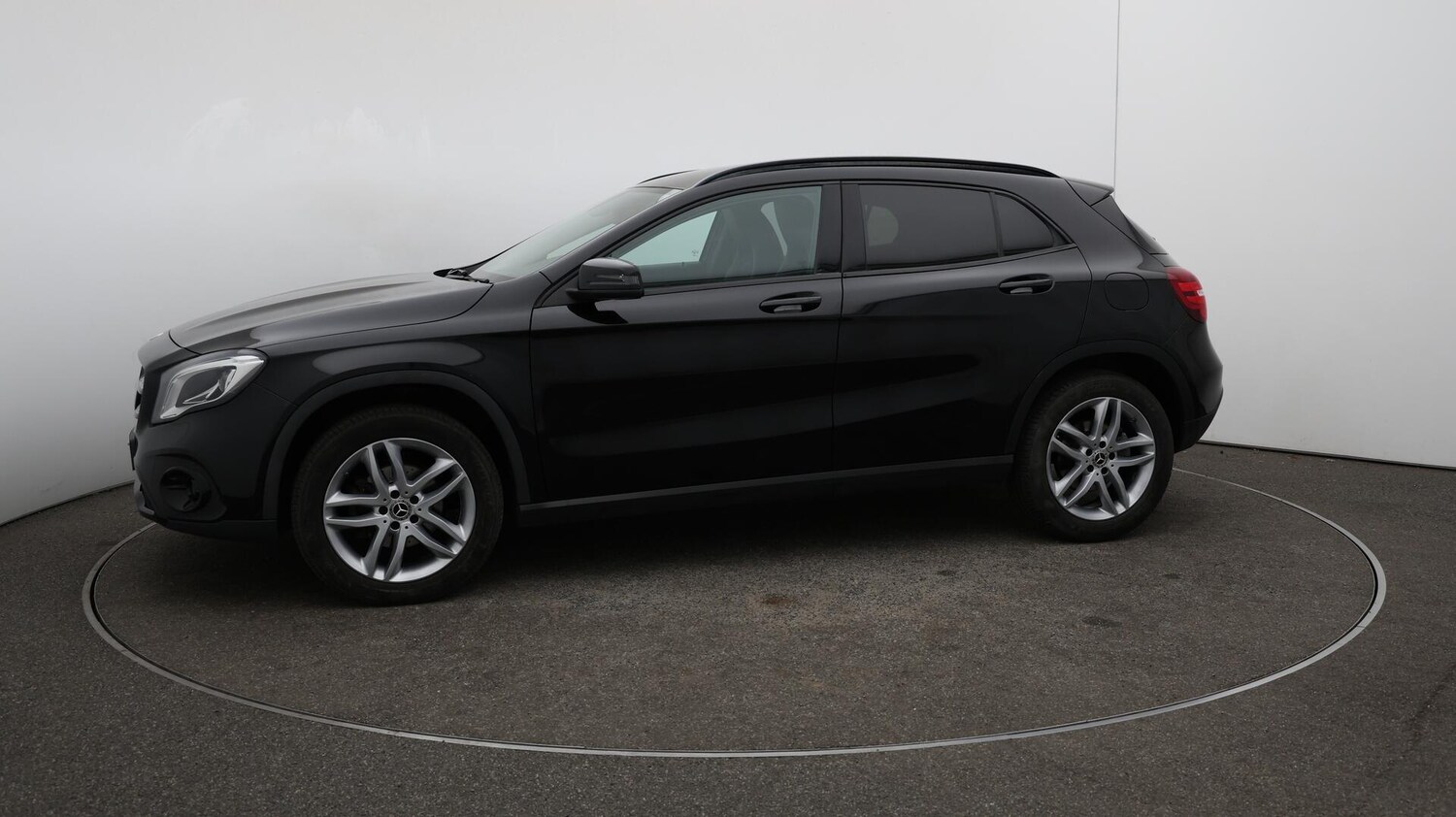 Used Mercedes-Benz GLA 2019 for sale - 76671251: Photo 66