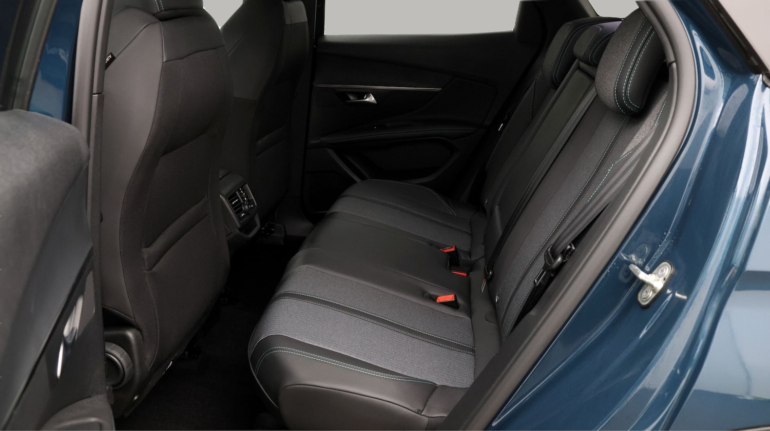 Used Peugeot 3008 2023 for sale - 77220655: Photo 16