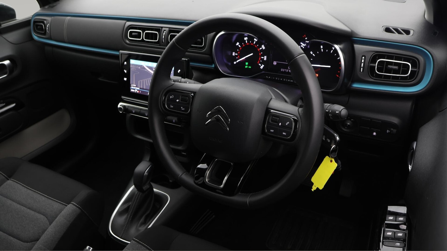 Used Citroen C3 2023 for sale - 76584629: Photo 10