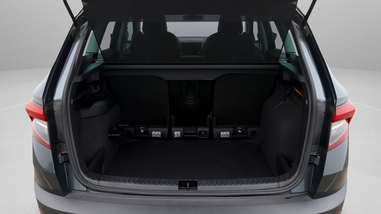 Used Skoda Karoq 2021 for sale - 77849182: Photo 17