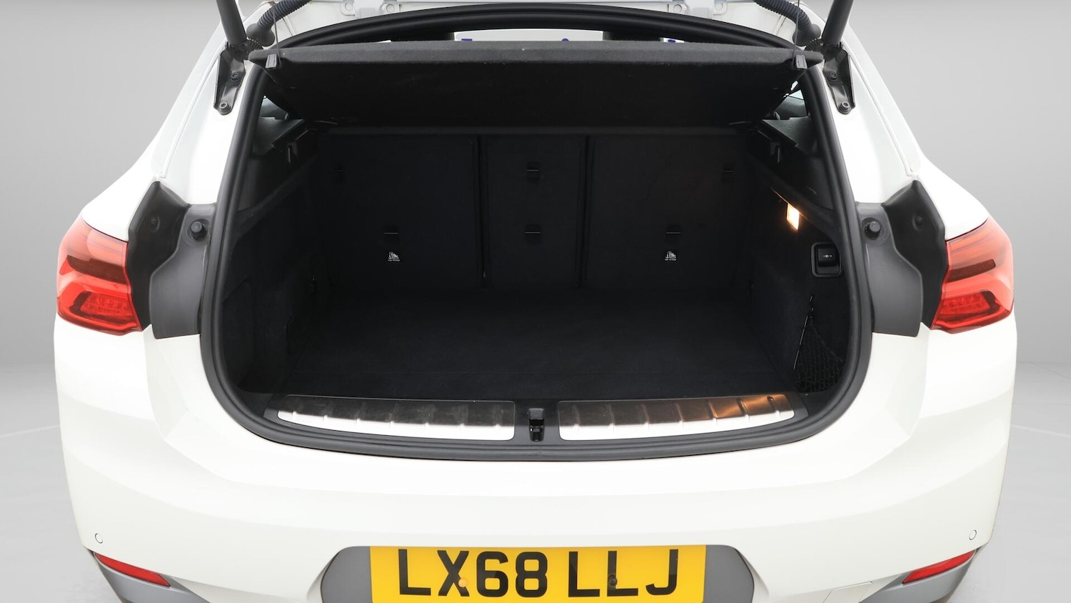 Used BMW X2 2018 for sale - 76000917: Photo 18