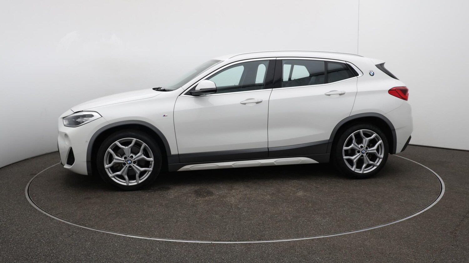 Used BMW X2 2018 for sale - 76000917: Photo 67