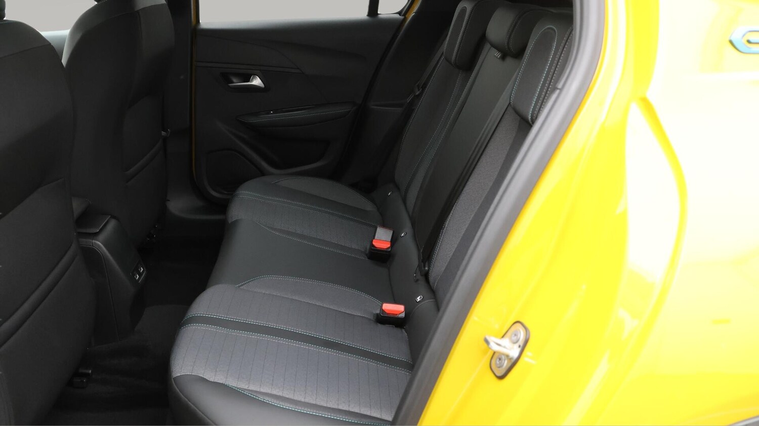 Used Peugeot E-208 2023 for sale - 76689142: Photo 17