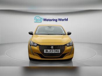 Used Peugeot E-208 2023 for sale - 76689142: Photo