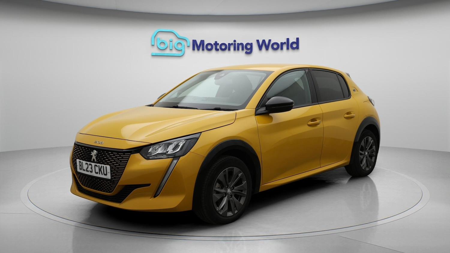 Used Peugeot E-208 2023 for sale - 76689142: Photo 4