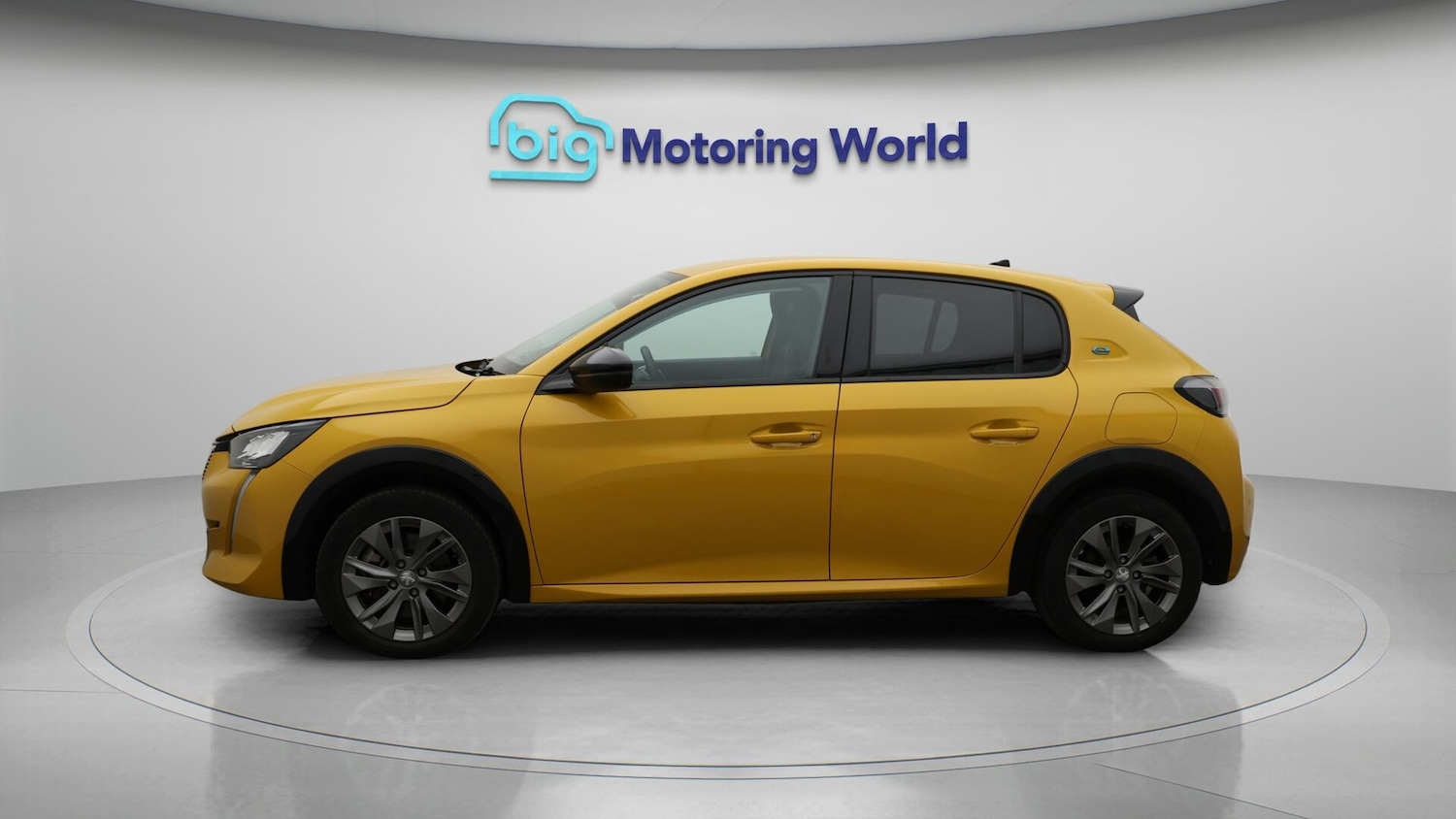 Used Peugeot E-208 2023 for sale - 76689142: Photo 5