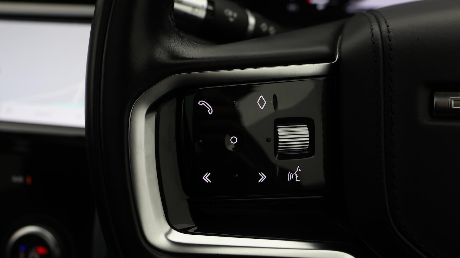 Used Land Rover Discovery Sport 2021 for sale - 76512154: Photo 24