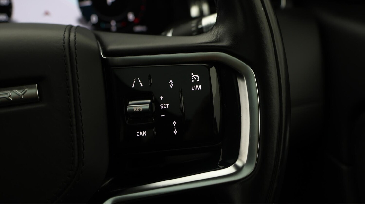 Used Land Rover Discovery Sport 2021 for sale - 76512154: Photo 25