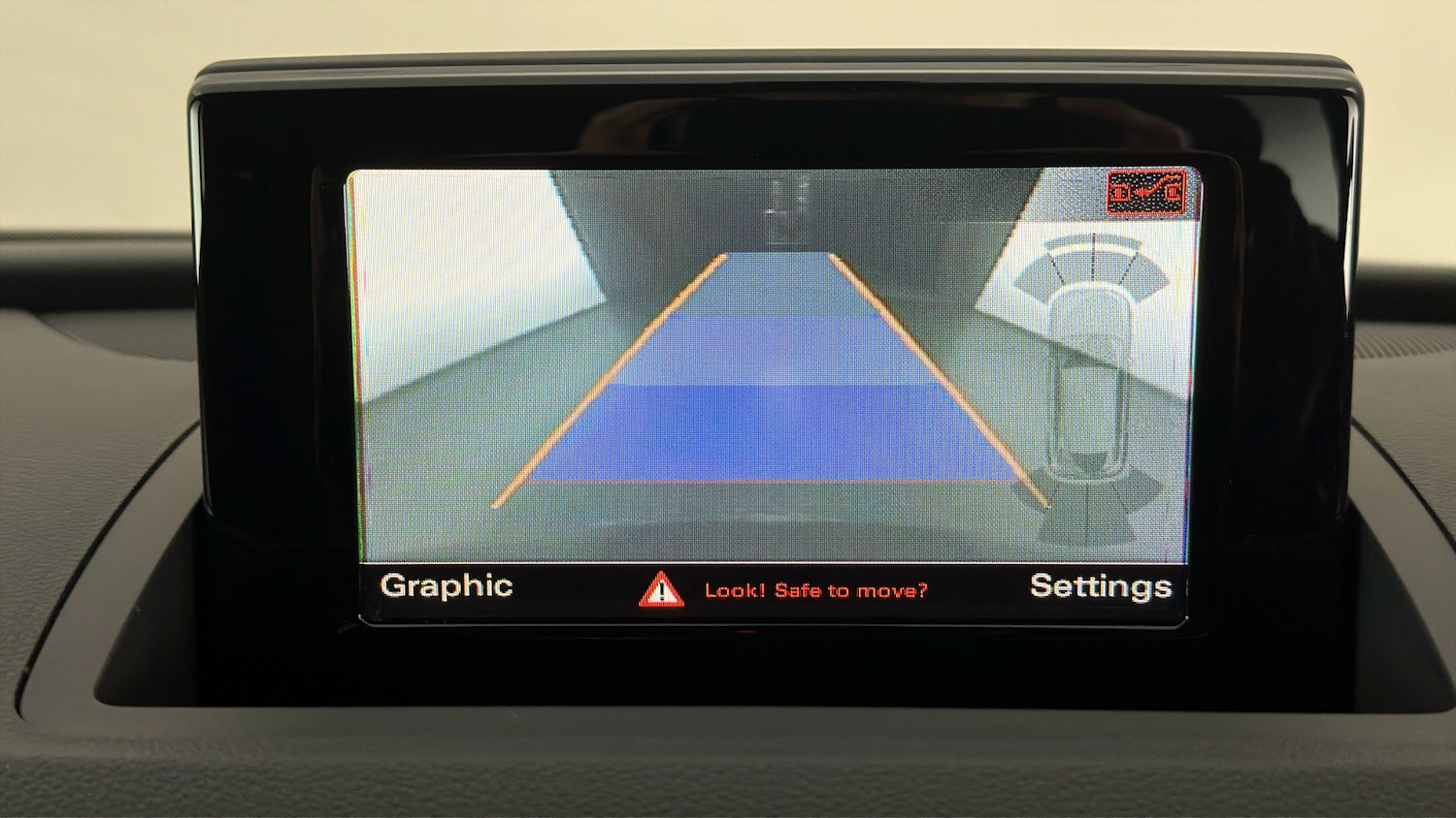 Used Audi Q3 2017 for sale - 77790691: Photo 25