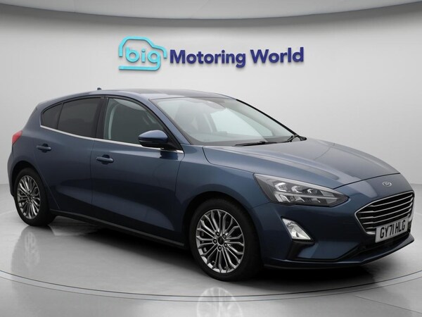 Used Ford Focus 2022 for sale - 75363526: Photo 1