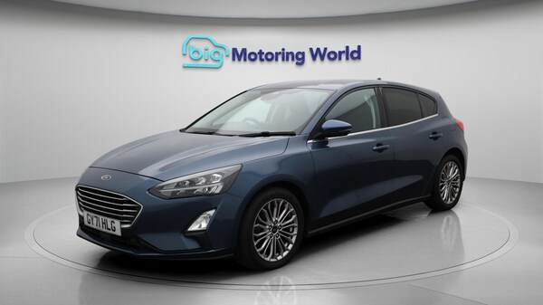 Used Ford Focus 2022 for sale - 75363526: Photo 4