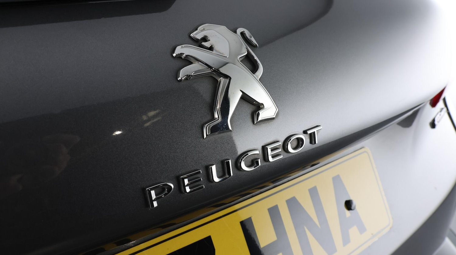 Used Peugeot 2008 2017 for sale - 76597119: Photo 21