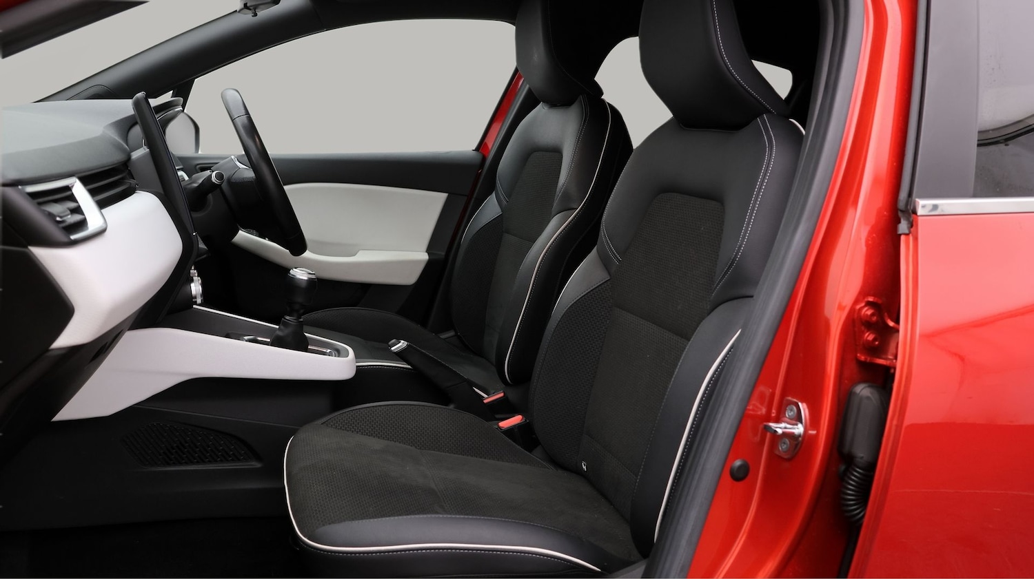 Used Renault Clio 2020 for sale - 77530520: Photo 14