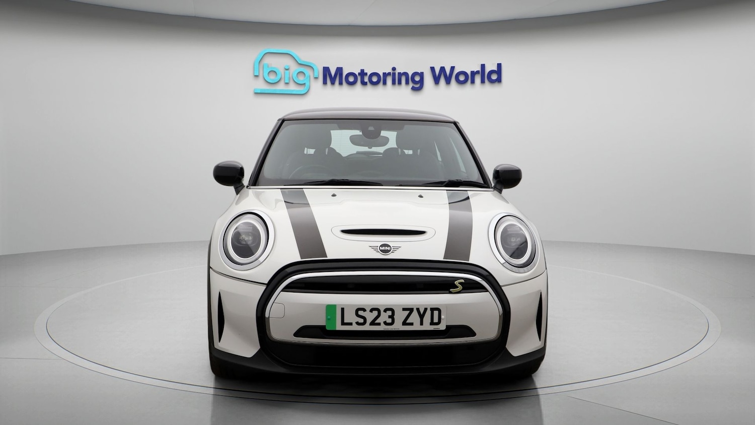 Used MINI Electric Hatch 2023 for sale - 78055987: Photo 2