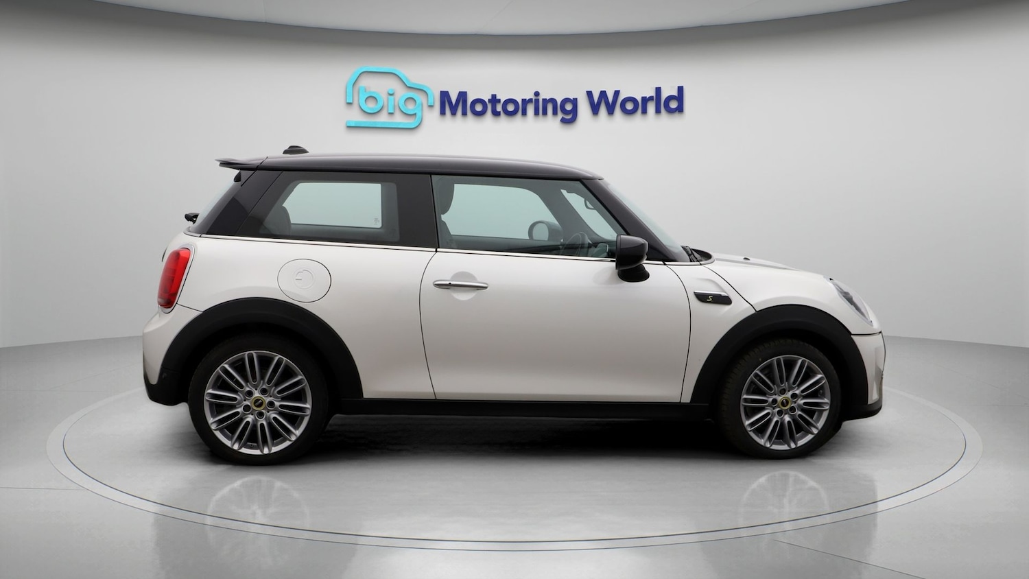 Used MINI Electric Hatch 2023 for sale - 78055987: Photo 8