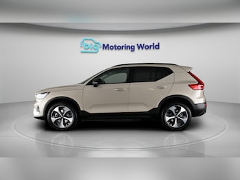 Used Volvo XC40 2026 for sale - 79491142: Photo