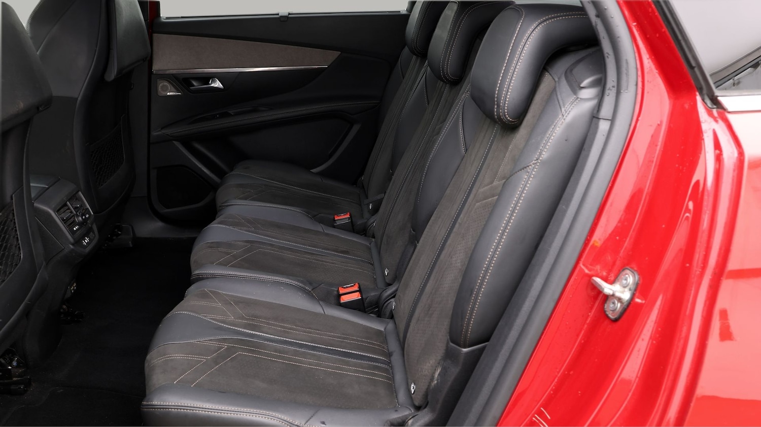 Used Peugeot 5008 2021 for sale - 77201609: Photo 16