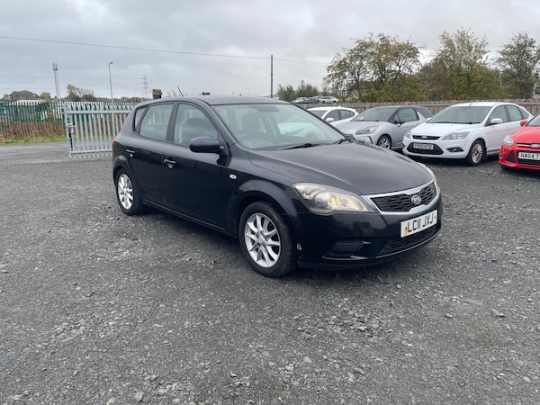 Used Kia Ceed 2011 for sale - 76130978: Photo 1