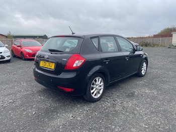Used Kia Ceed 2011 for sale - 76130978: Photo 3