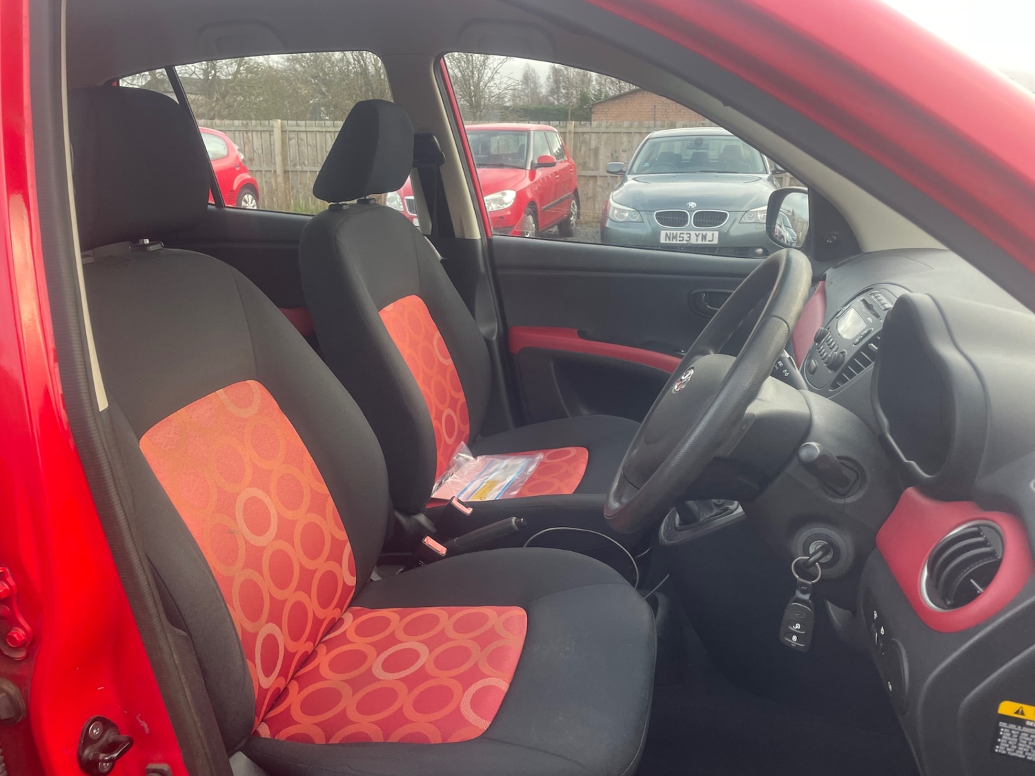 Used Hyundai i10 2009 for sale - 76918194: Photo 8