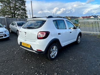 Used Dacia Sandero Stepway 2014 for sale - 79640368: Photo