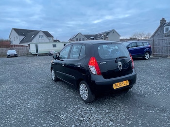 Used Hyundai i10 2010 for sale - 77990083: Photo