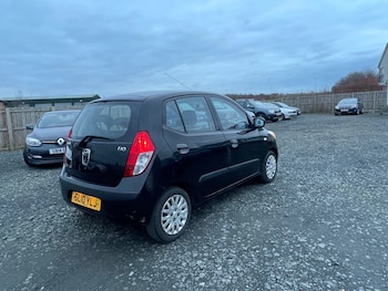 Used Hyundai i10 2010 for sale - 77990083: Photo
