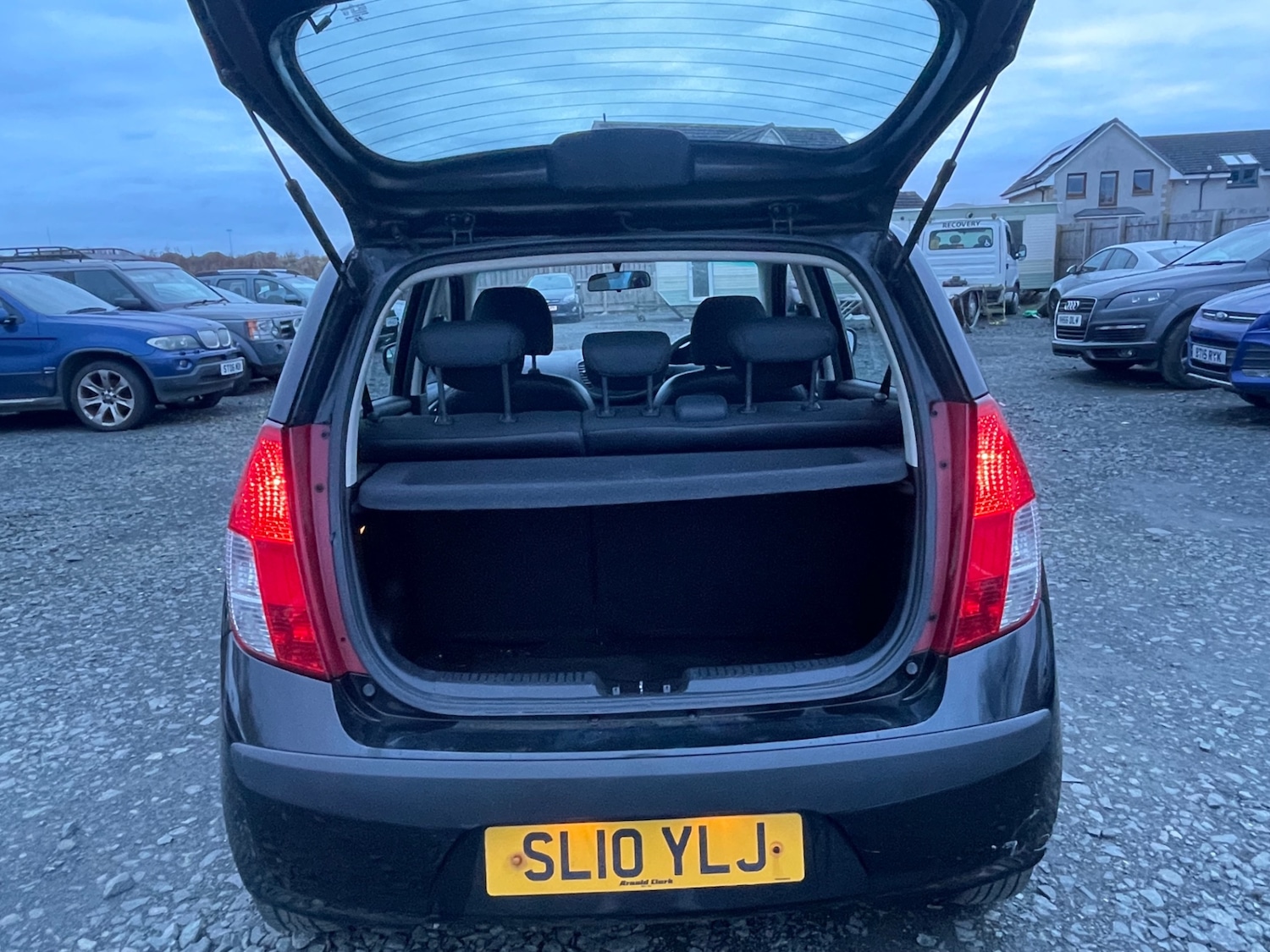 Used Hyundai i10 2010 for sale - 77990083: Photo 5