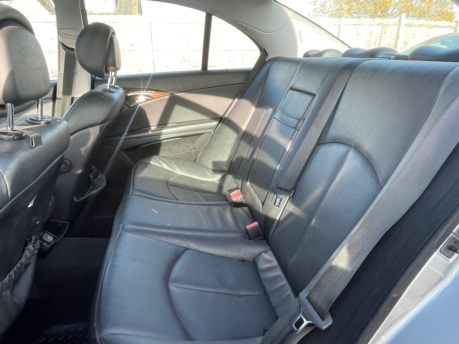 Used Mercedes-Benz E Class 2009 for sale - 76519665: Photo 6