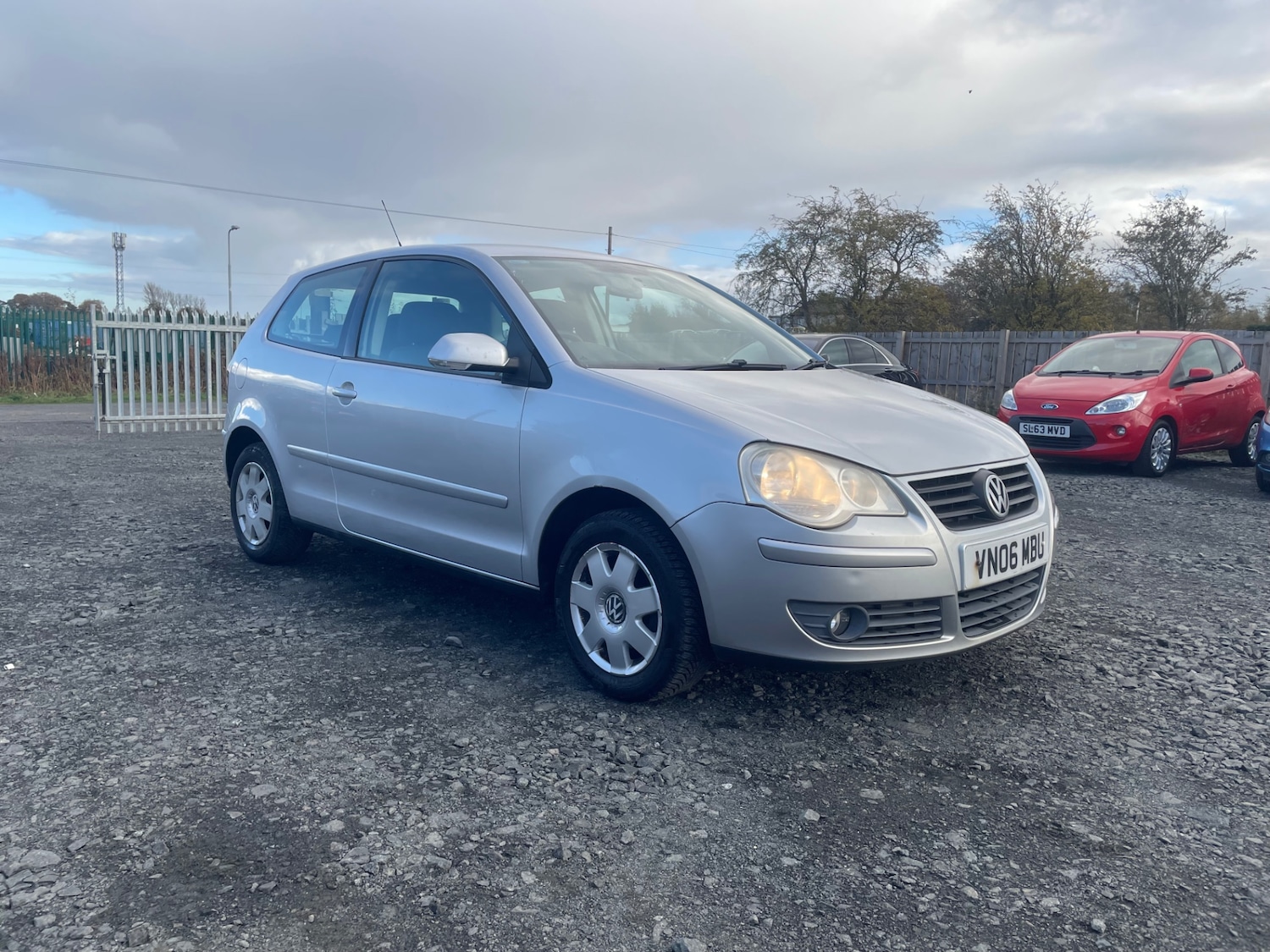 Used Volkswagen Polo 2006 for sale - 76325089: Photo 2