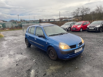 Used Renault Clio 2005 for sale - 76891705: Photo