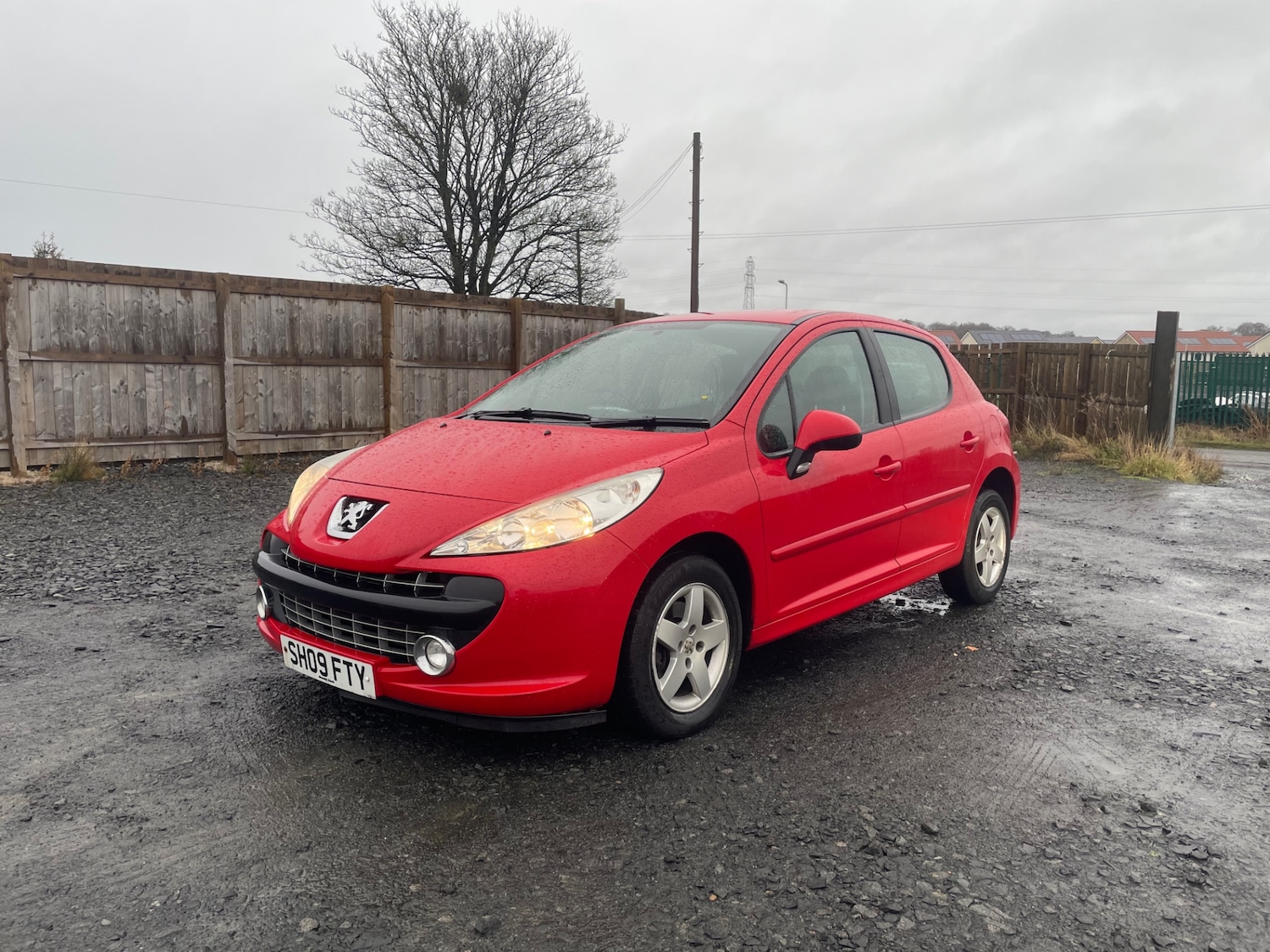 Used Peugeot 207 2009 for sale - 77207116: Photo 2