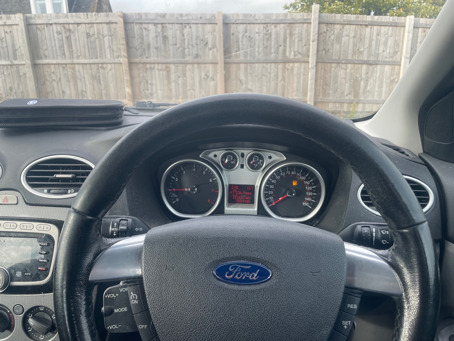 Used Ford Focus 2011 for sale - 76142737: Photo 8