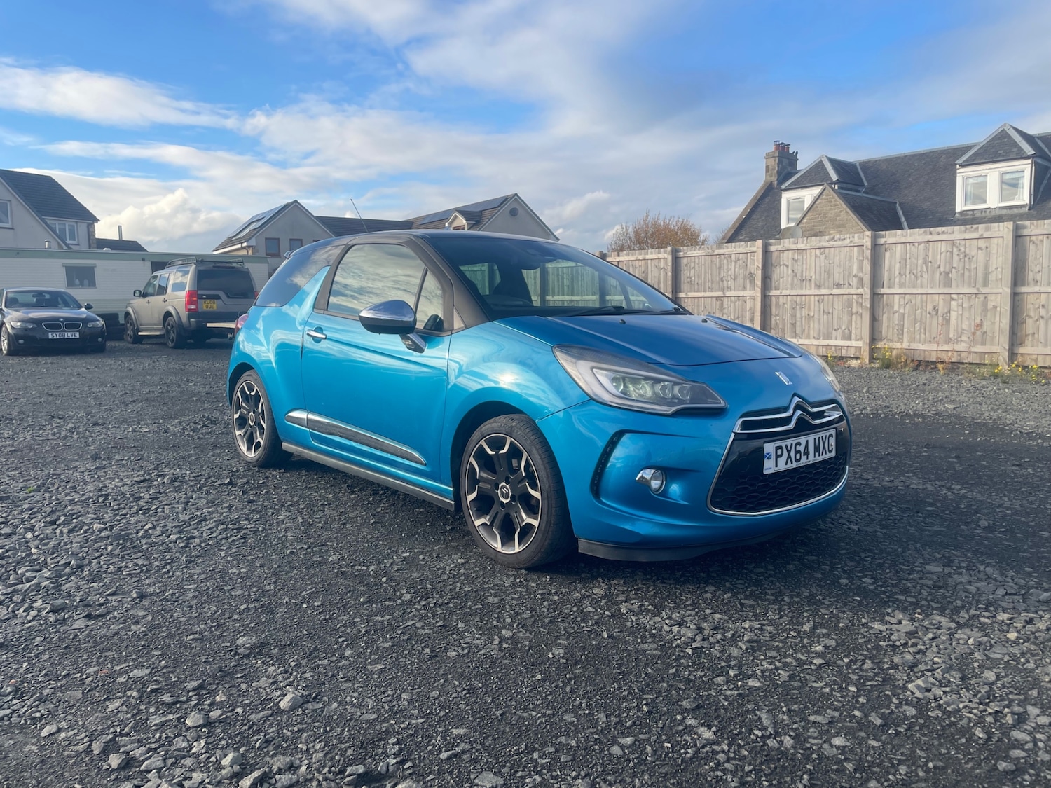 Used Citroen DS3 2014 for sale - 76542899: Photo 2