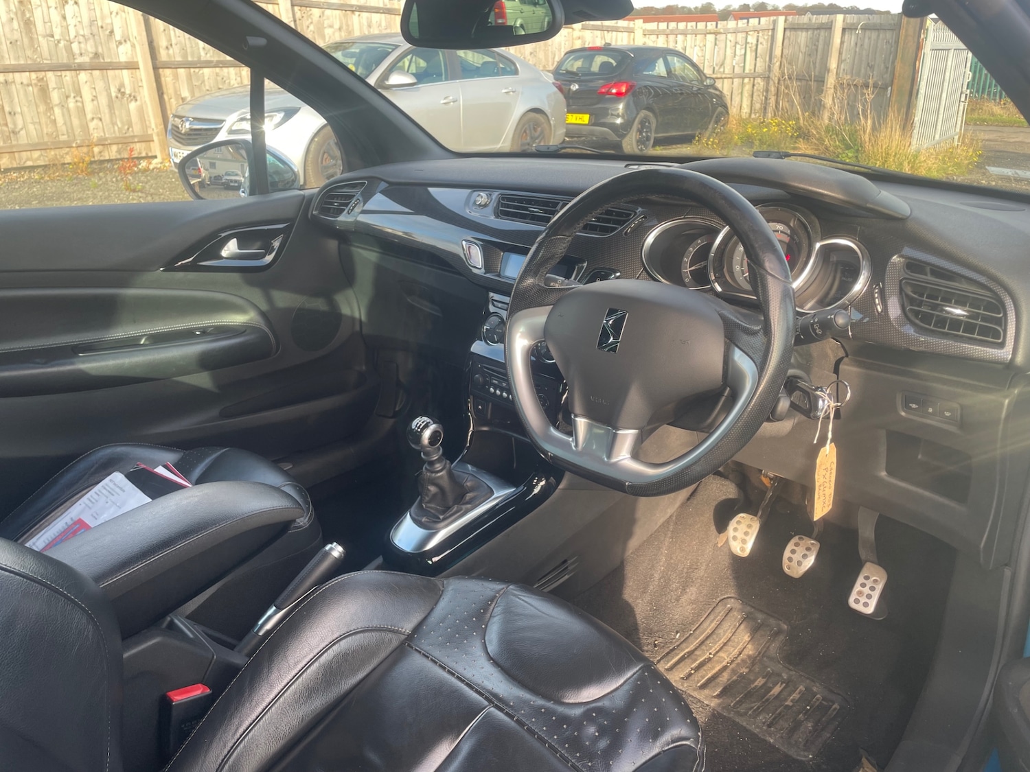 Used Citroen DS3 2014 for sale - 76542899: Photo 6