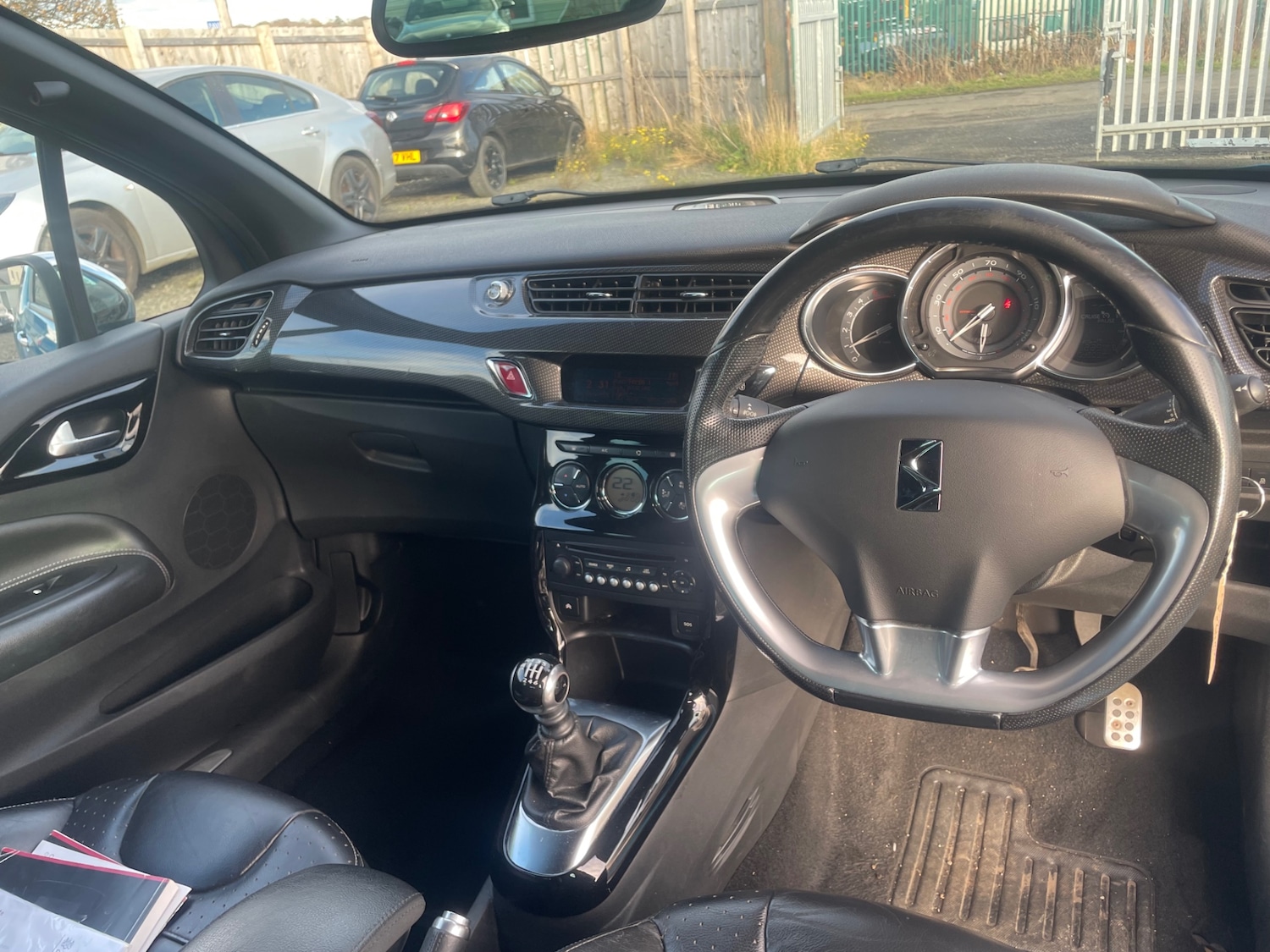 Used Citroen DS3 2014 for sale - 76542899: Photo 8