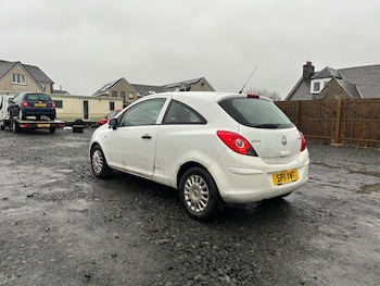 Used Vauxhall Corsa 2011 for sale - 77337896: Photo